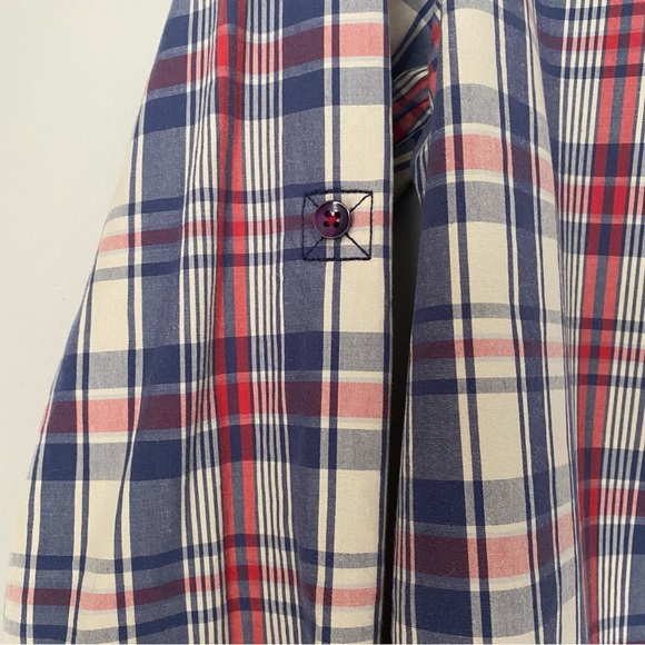 Stile Benetton plaid shirt w/ unique cuff design and ability to roll. Well made. - Picture 10 of 11